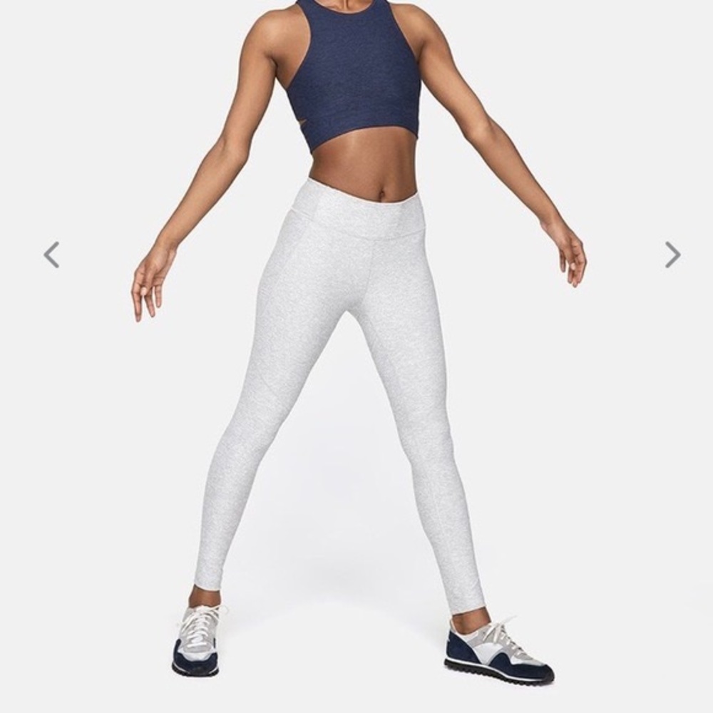 Outdoor voices textured compression leggings cream